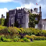 Ely House 3*