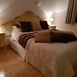 Ely House فندق مبيت وإفطار 3*