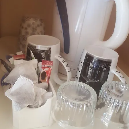 Ely House Bed and Breakfast 3*