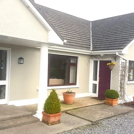 Ely House Bed and Breakfast 3*