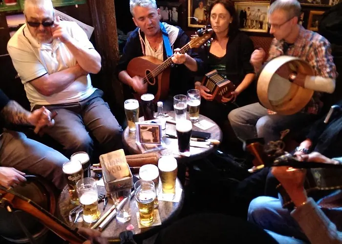 Ely House Couette-café