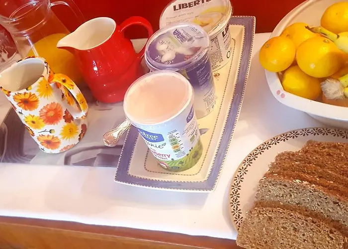 Couette-café Ely House